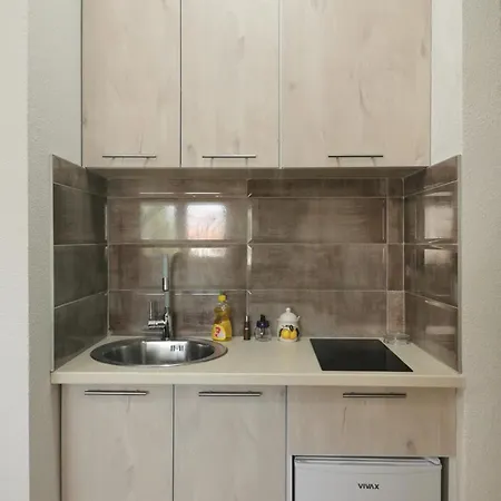 Tomm Apartment *